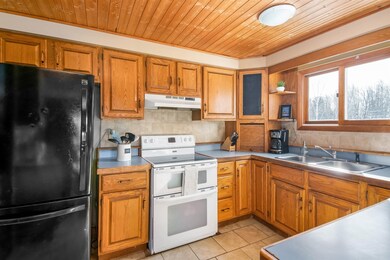 397 Nichols Rd, Fairfax, VT 05454 - photo 6