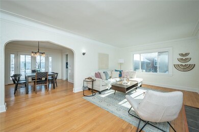 2011 Chautauqua Pkwy, Des Moines, IA 50314 - photo 4