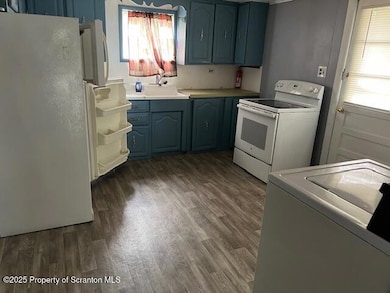 610 Moosic St, Scranton, PA 18505 - photo 2