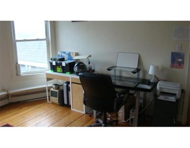 37 Oak St unit 3R, Somerville, MA 02143 - photo 6