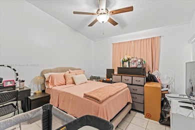 10014 Hammocks Blvd unit 2044, Miami, FL 33196 - photo 7