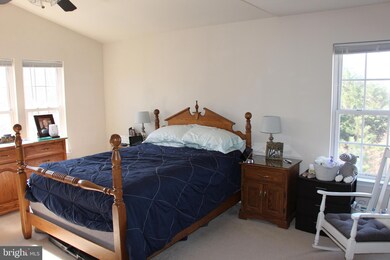 8979 Harrover Place unit 79B, Lorton, VA 22079 - photo 3