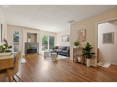 7036 NE Dogwood St, Hillsboro, OR 97124 - photo 6