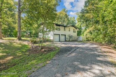 204 Country Club Dr, Jacksonville, NC 28546 - photo 5