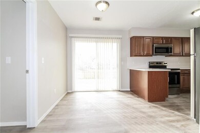 301 Vickie Dr, Oklahoma City, OK 73115 - photo 6