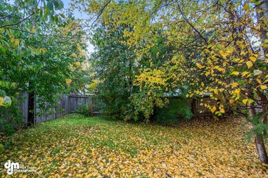04-Back Yard KJC_5958