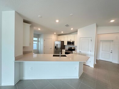 5636 Lemon Grass St unit A, Clermont, FL 34714 - photo 2