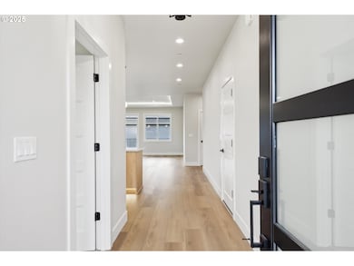 773 Riley Dr NE, Silverton, OR 97381 - photo 3