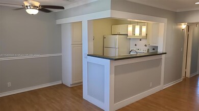 71 Coventry C unit 71C, West Palm Beach, FL 33417 - photo 4