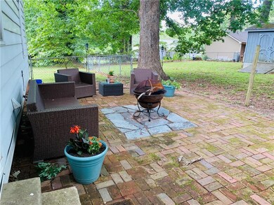 1453 Sunset Dr, Asheboro, NC 27205 - photo 4