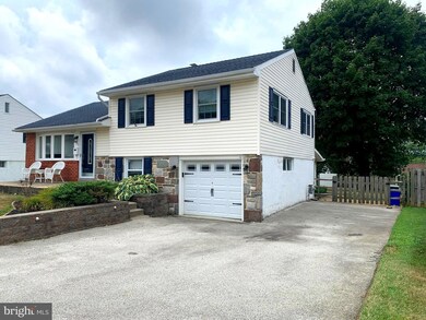 405 S Central Blvd, Broomall, PA 19008 - photo 2