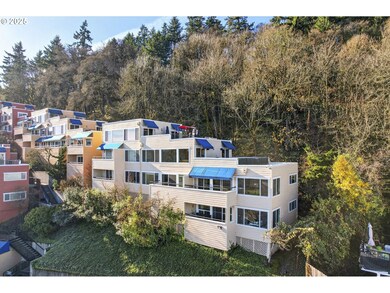 3515 SW Barbur Blvd unit R2, Portland, OR 97239 - photo 2