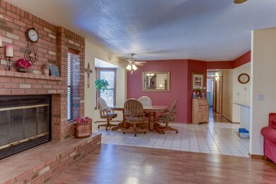 Great Room to Dining