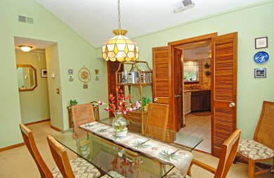 MLS5_DSC_0212_dining