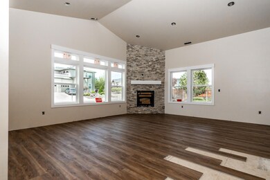 3514 SW 36th Pl, Redmond-23