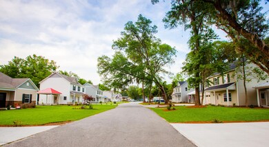 Mint Farm Streets