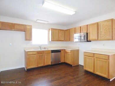 4276 Jillian Dr, Jacksonville, FL 32210 - photo 4