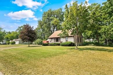 9040 Aldrich Ave S, Bloomington, MN 55420 - photo 2