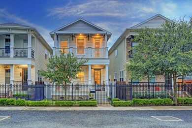 733 Ashland St unit B, Houston, TX 77007 - photo 2