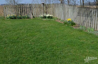 816 S Roussey Rd, New Haven, IN 46774 - photo 6