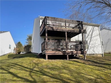 176 Kensington Ct unit 40, Aurora, OH 44202 - photo 7