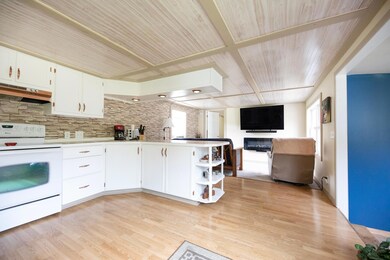 239 E Highway 61, Esko, MN 55733 - photo 5