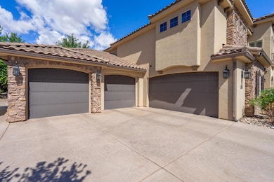 3596 S 2640 E St-004