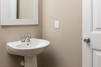 HalfBath EWV061-C2040-20