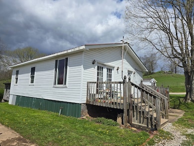 117 Mockingbird Hill Ln, Pullman, WV 26421 - photo 4