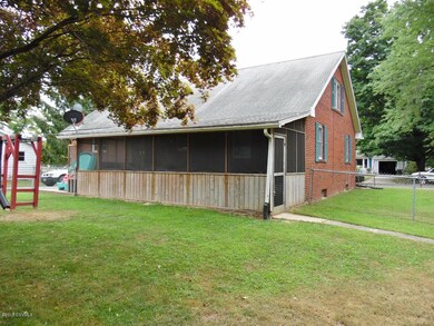 004 Back of house (1280x960)
