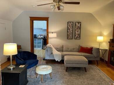 1121 S East Ave unit 2, Oak Park, IL 60304 - photo 2