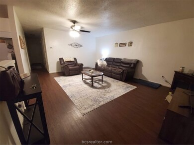 215 Harvard Ct, College Station, TX 77840 - photo 2