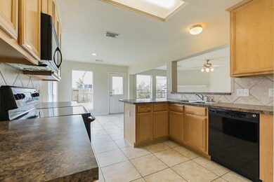 4304 Summer Ln, Pearland, TX 77584 - photo 2