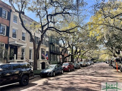 19 E Jones St unit C, Savannah, GA 31401 - photo 2