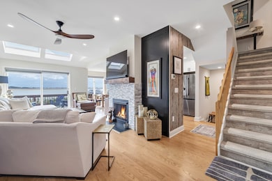 32 Harbour View Place, Stratford, CT 06615 - photo 7