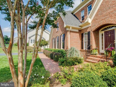 21588 Burnt Hickory Ct, Broadlands, VA 20148 - photo 2