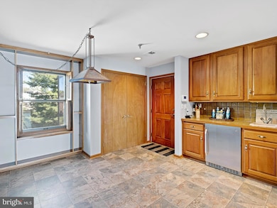 1980 UNIT Superfine Ln unit 301, Wilmington, DE 19802 - photo 3