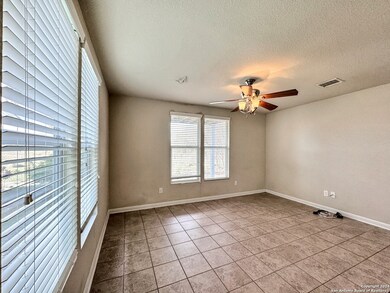 338 Trestle Tree unit C, San Marcos, TX 78666 - photo 4