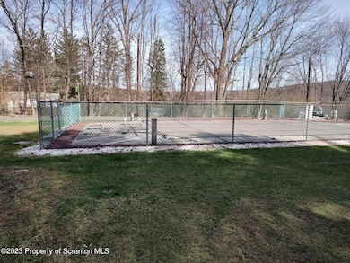 1504 Pennsylvania 435, Roaring Brook Township, PA 18444 - photo 5