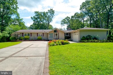 1301 Paterson Dr, Vineland, NJ 08361 - photo 2