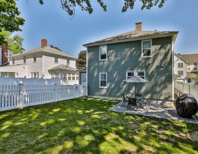 11 Bennett St, Nashua, NH 03064 - photo 2