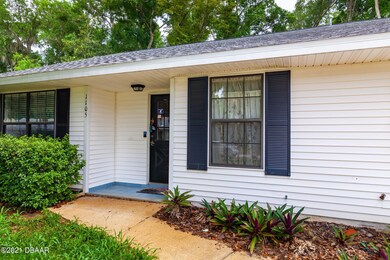 1105 Oak Forest Cir-7