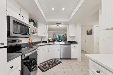 7203 Curtiss Ave unit 1C, Sarasota, FL 34231 - photo 4