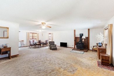 225 Misty Hollow Ln, Woodruff, SC 29388 - photo 5