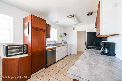 4101 Country Club Dr, Farmington, NM 87402 - photo 7