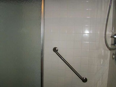 unlisted-address, Naperville, IL 60565 - photo 6