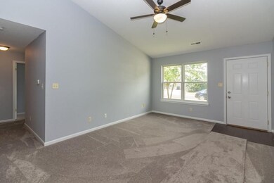 4039 Fairoaks Ct, Franklin, IN 46131 - photo 4