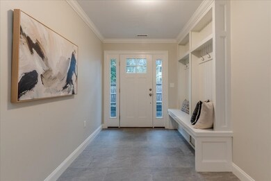 59 Vernon St unit 2, Waltham, MA 02453 - photo 3