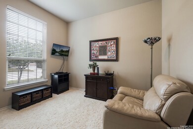 25539 Sioux Springs, San Antonio, TX 78261 - photo 6