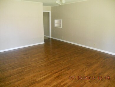 311 Crestview Dr, Bentonville, AR 72712 - photo 2